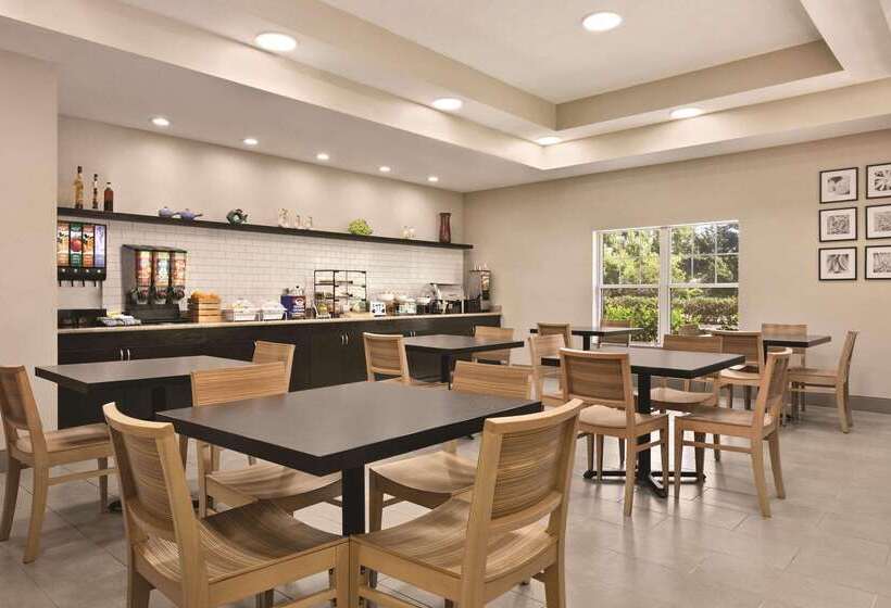 فندق Country Inn & Suites By Radisson, Tampa Brandon, Fl