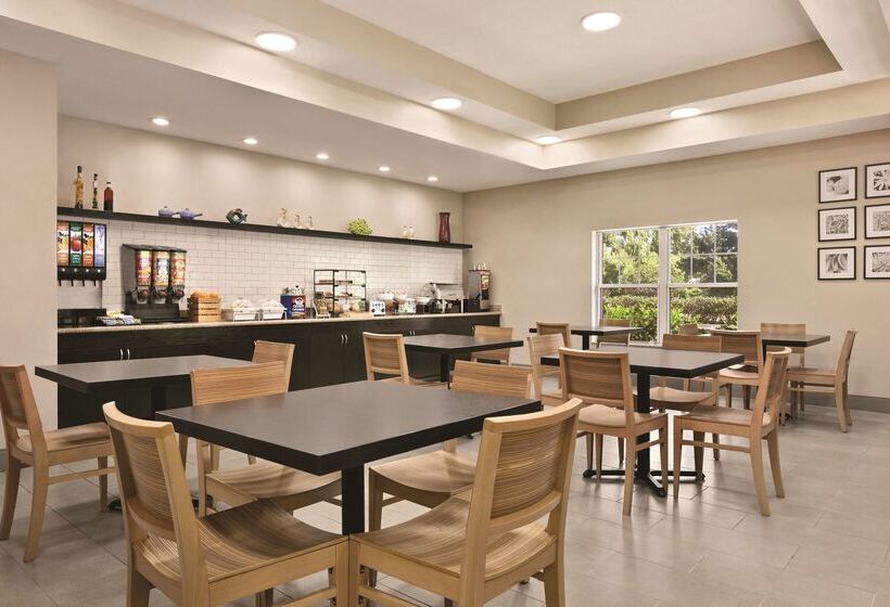 فندق Country Inn & Suites By Radisson, Tampa Brandon, Fl