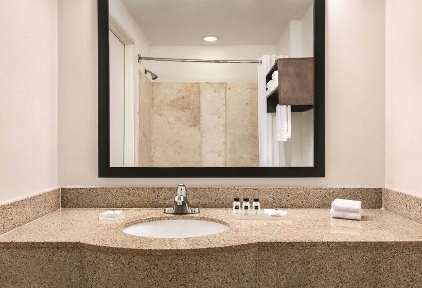 فندق Country Inn & Suites By Radisson, Tampa Brandon, Fl