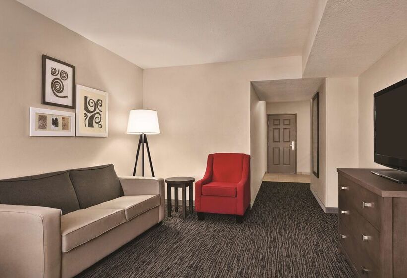 فندق Country Inn & Suites By Radisson, Tampa Brandon, Fl