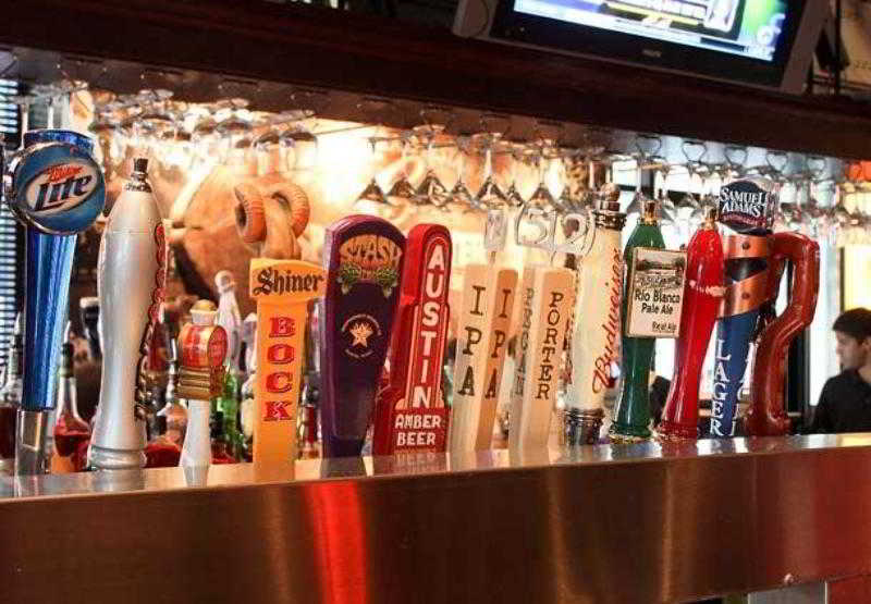 Отель Courtyard Austin Downtown/convention Center