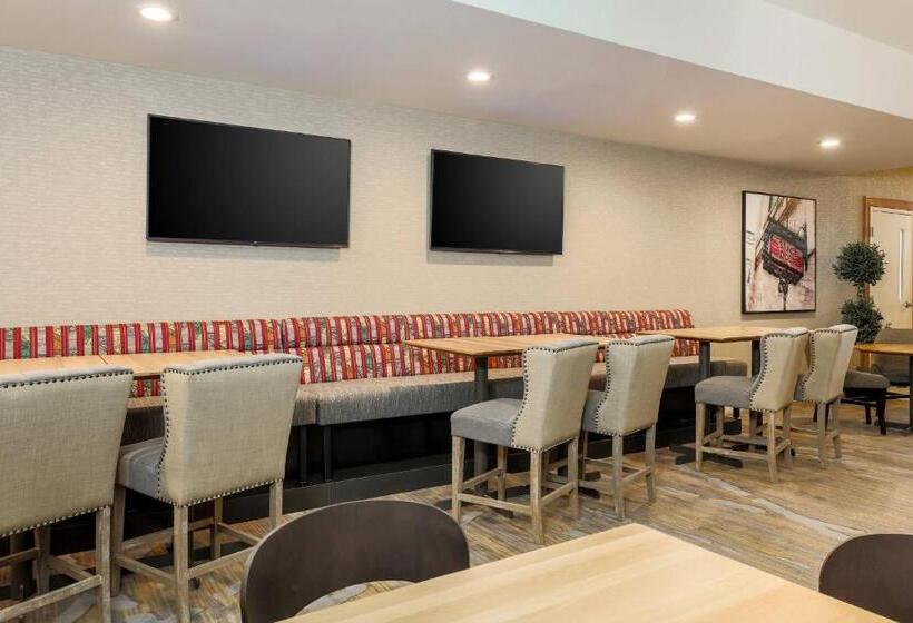 בית מלון כפרי Courtyard By Marriott Pittsburgh Downtown