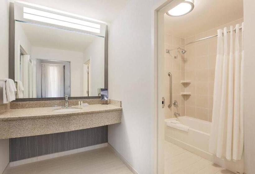 בית מלון כפרי Courtyard By Marriott Pittsburgh Downtown