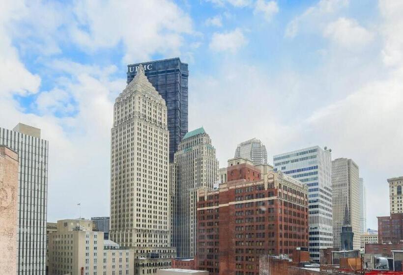 בית מלון כפרי Courtyard By Marriott Pittsburgh Downtown