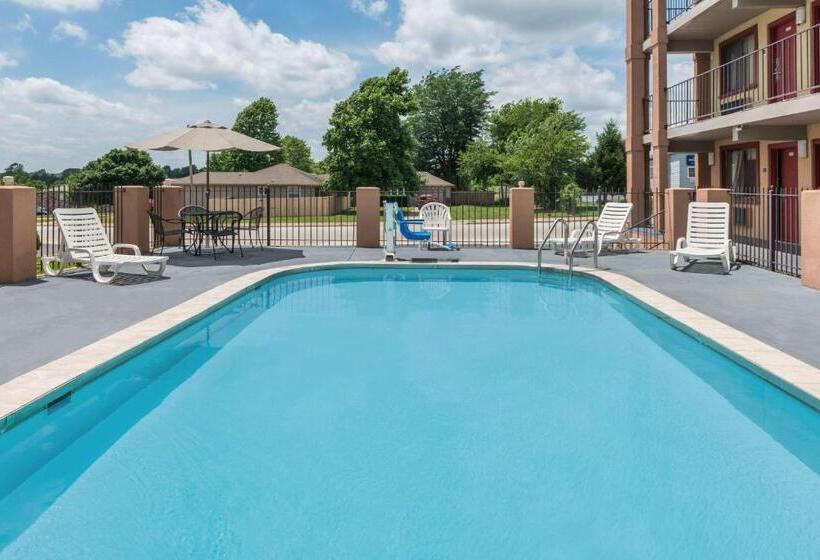 فندق Days Inn & Suites By Wyndham Springfield On I44