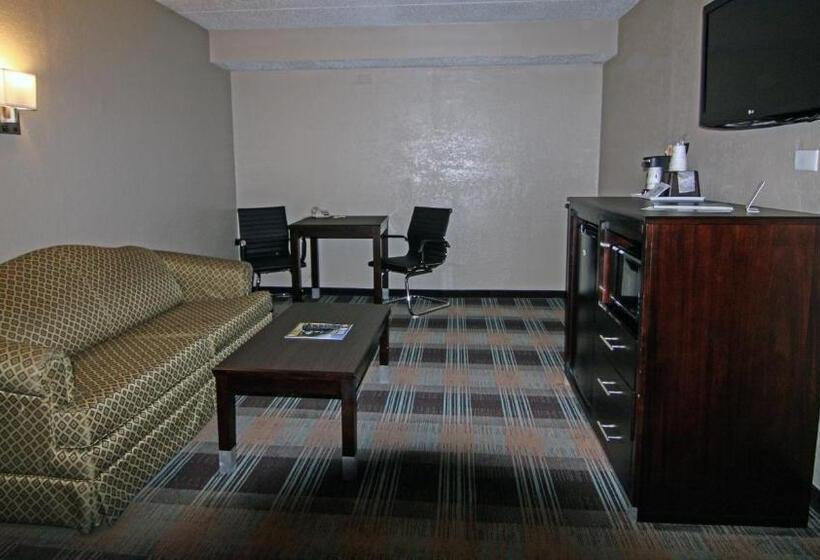 فندق Days Inn & Suites By Wyndham Springfield On I44