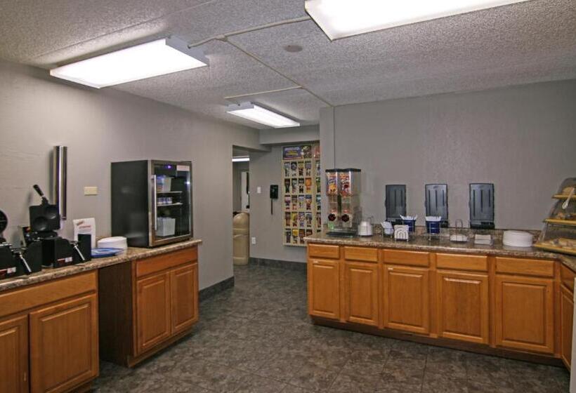 호텔 Days Inn & Suites By Wyndham Springfield On I44