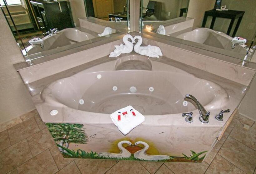 호텔 Days Inn & Suites By Wyndham Springfield On I44