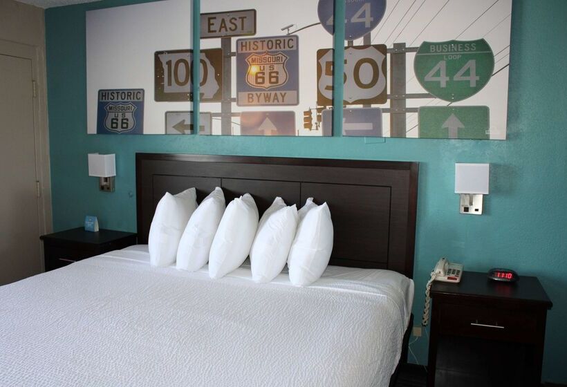 호텔 Days Inn & Suites By Wyndham Springfield On I44