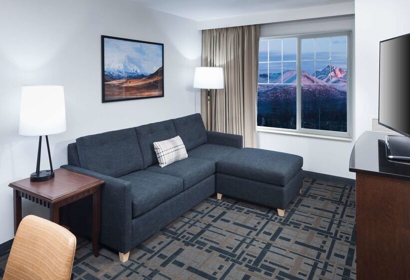 فندق Embassy Suites Anchorage