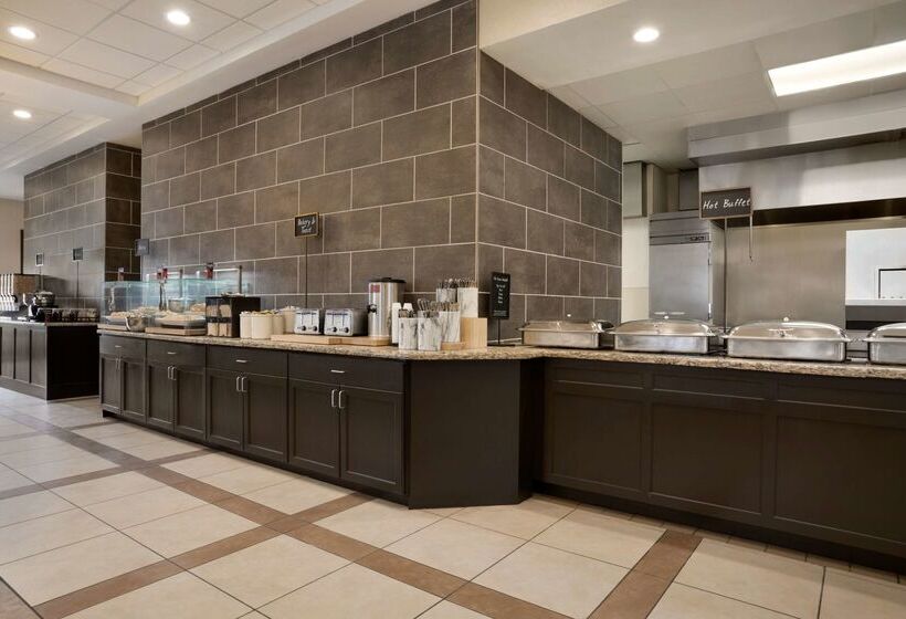 فندق Embassy Suites By Hilton Jackson North Ridgeland