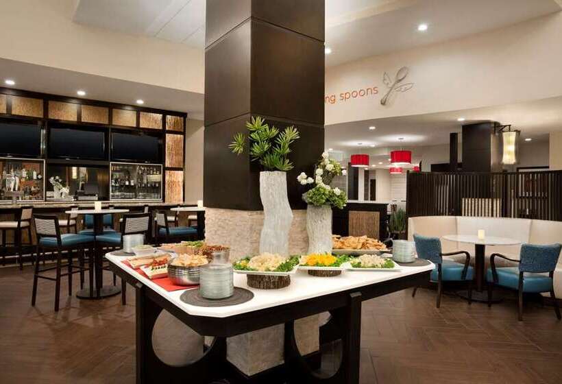 فندق Embassy Suites By Hilton Jackson North Ridgeland