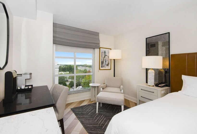 ホテル Embassy Suites By Hilton Raleigh Durham Airport Brier Creek