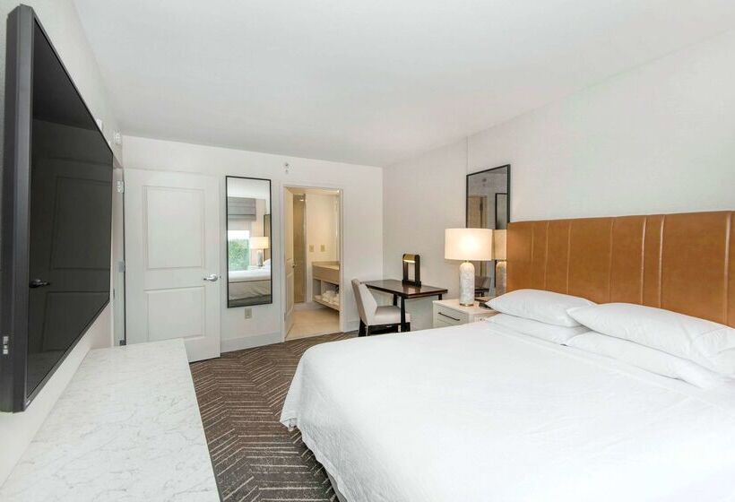 ホテル Embassy Suites By Hilton Raleigh Durham Airport Brier Creek