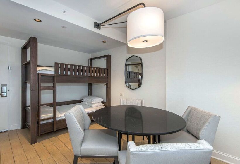 ホテル Embassy Suites By Hilton Raleigh Durham Airport Brier Creek