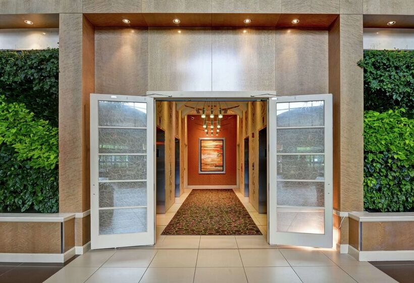 ホテル Embassy Suites By Hilton Raleigh Durham Airport Brier Creek