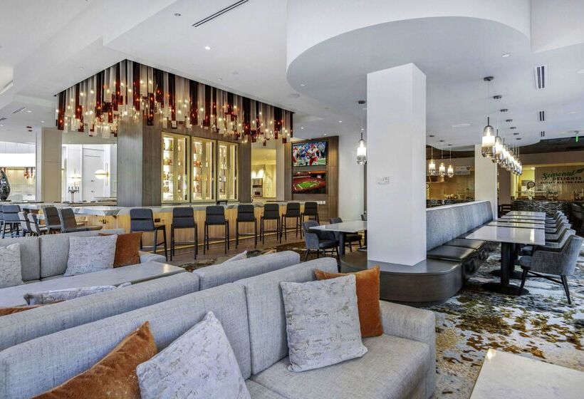 ホテル Embassy Suites By Hilton Raleigh Durham Airport Brier Creek