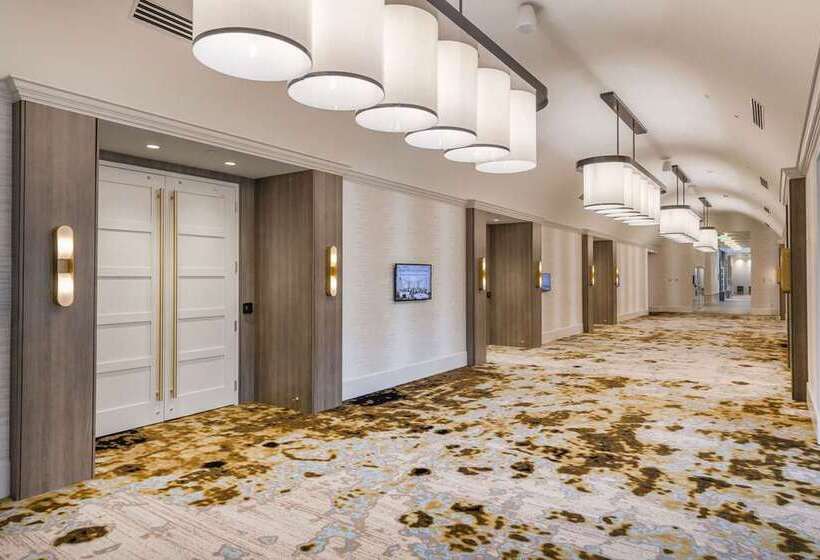 ホテル Embassy Suites By Hilton Raleigh Durham Airport Brier Creek