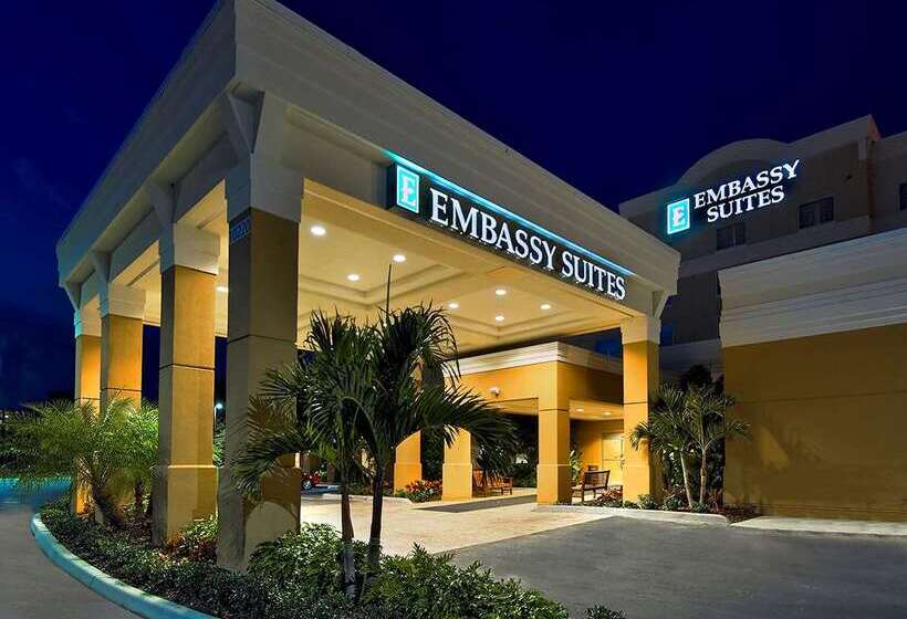 Отель Embassy Suites By Hilton Tampa Brandon