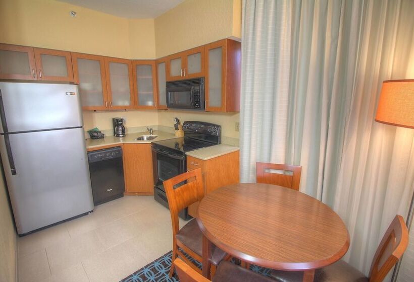 فندق Fairfield Inn & Suites By Marriott Jupiter