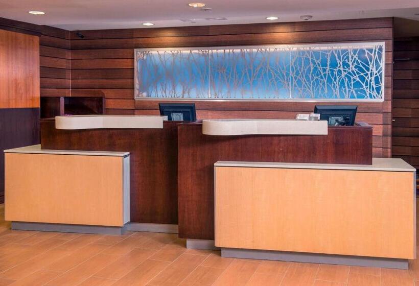 هتل Fairfield Inn & Suites By Marriott Williamsburg