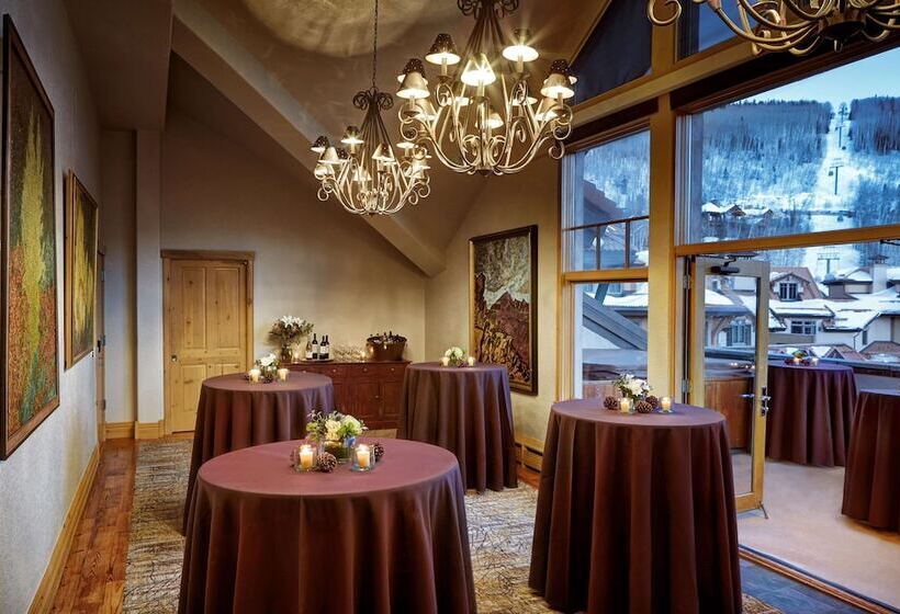 فندق Fairmont Heritage Place, Franz Klammer Lodge