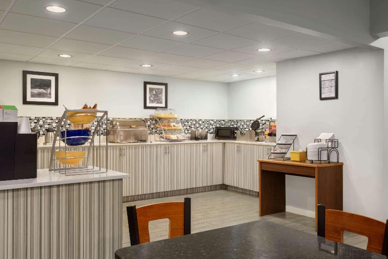 ホテル Gatlinburg River Inn