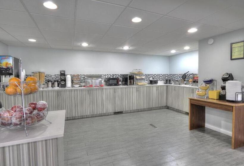 ホテル Gatlinburg River Inn