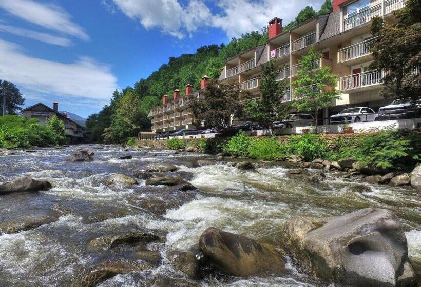 ホテル Gatlinburg River Inn