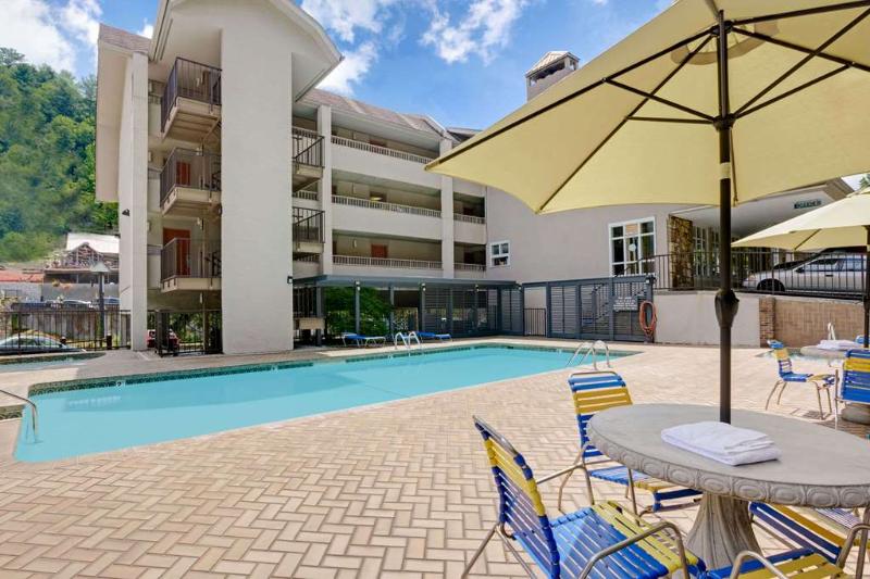 ホテル Gatlinburg River Inn