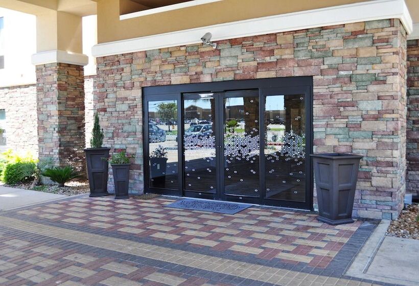 Отель Hampton Inn & Suites Bay City, Tx