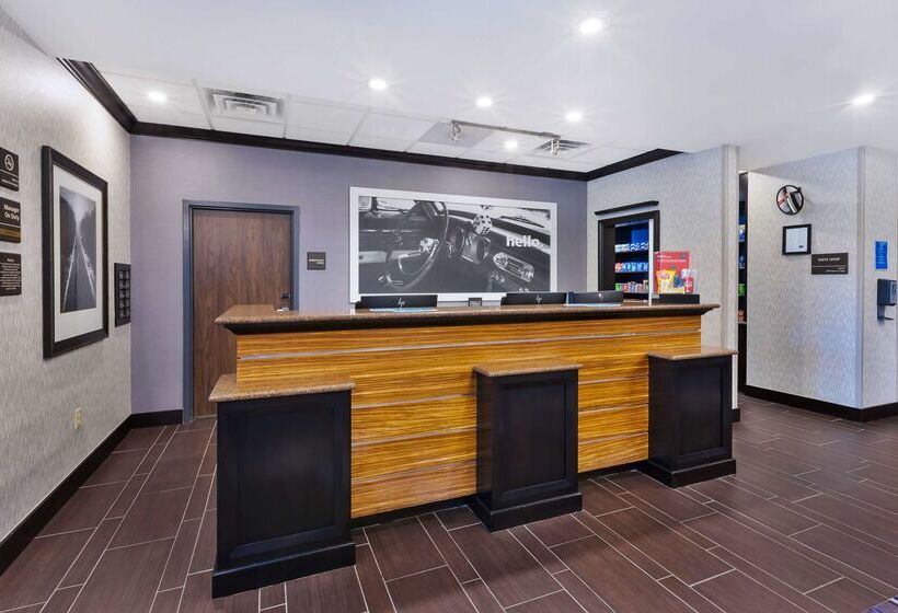 Отель Hampton Inn & Suites Flint/grand Blanc