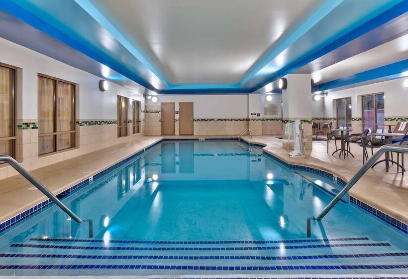 Отель Hampton Inn & Suites Flint/grand Blanc