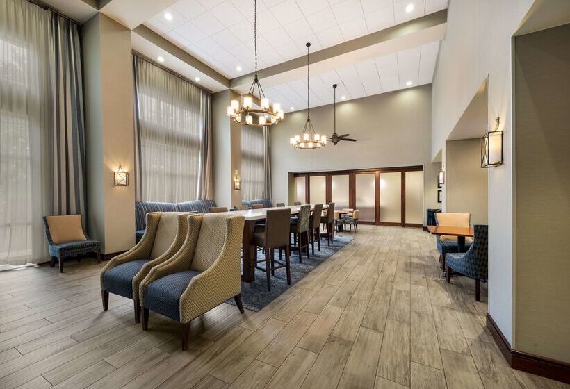 ホテル Hampton Inn & Suites Fredericksburg At Celebrate Virginia