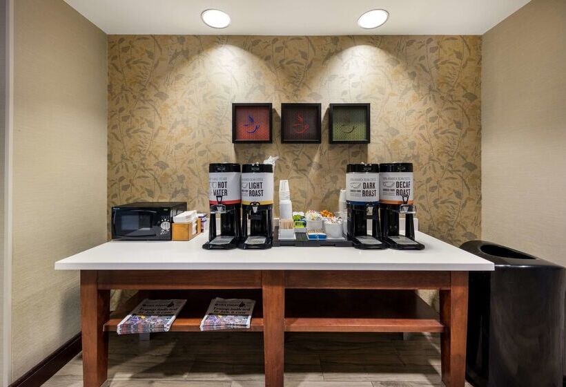 ホテル Hampton Inn & Suites Fredericksburg At Celebrate Virginia