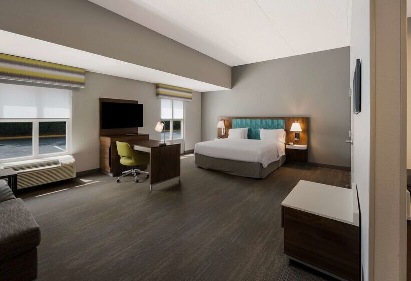 ホテル Hampton Inn & Suites Fredericksburg At Celebrate Virginia