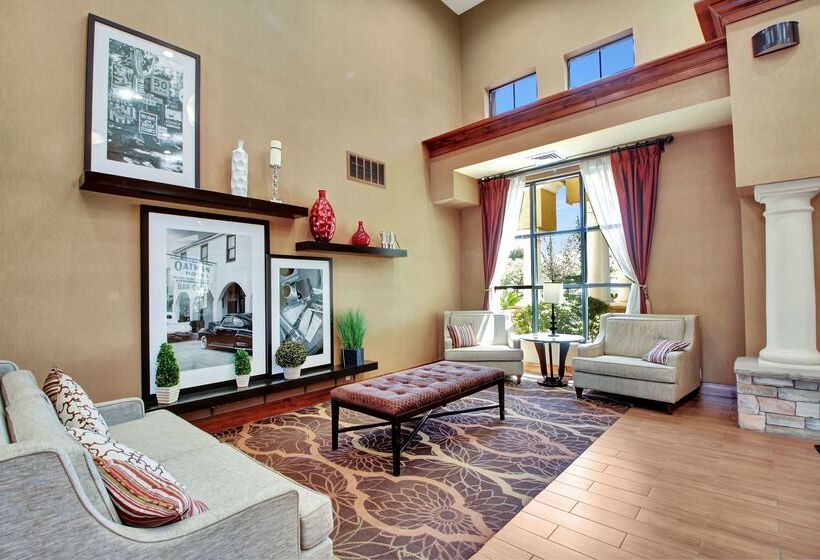 فندق Hampton Inn And Suites Hemet