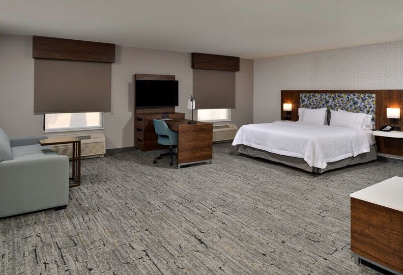 فندق Hampton Inn & Suites Las Vegas Airport