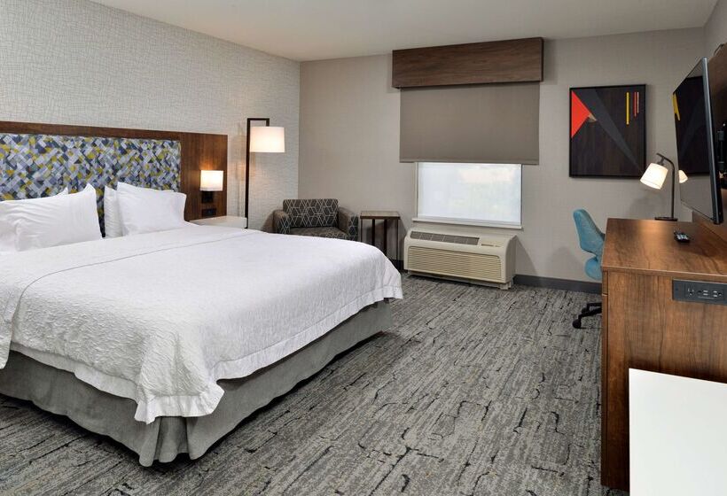 فندق Hampton Inn & Suites Las Vegas Airport