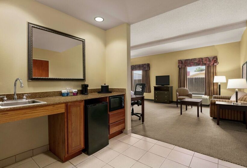 فندق Hampton Inn & Suites Lawton