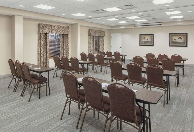 هتل Hampton Inn & Suites Macon I 75 North
