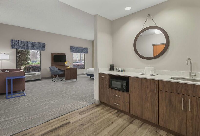 هتل Hampton Inn & Suites Macon I 75 North