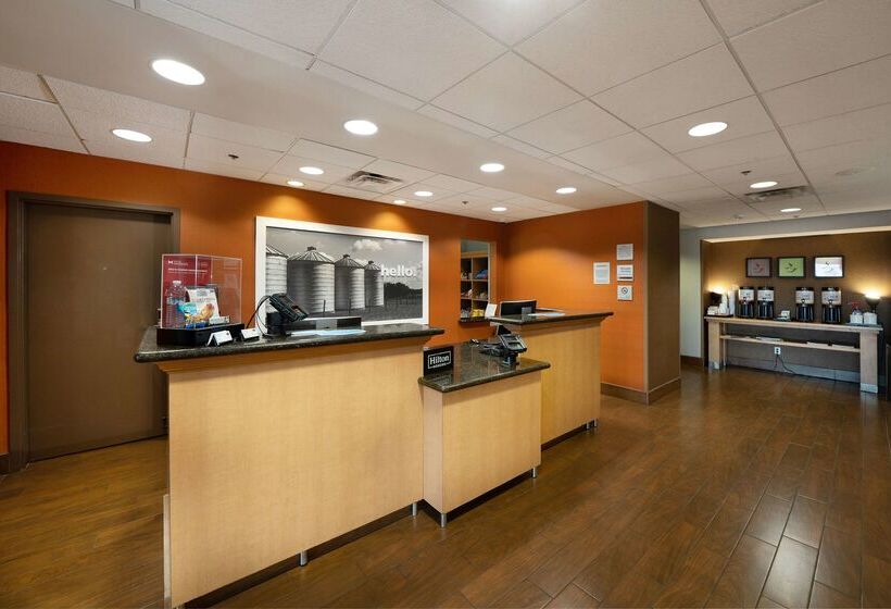 فندق Hampton Inn And Suites Madera