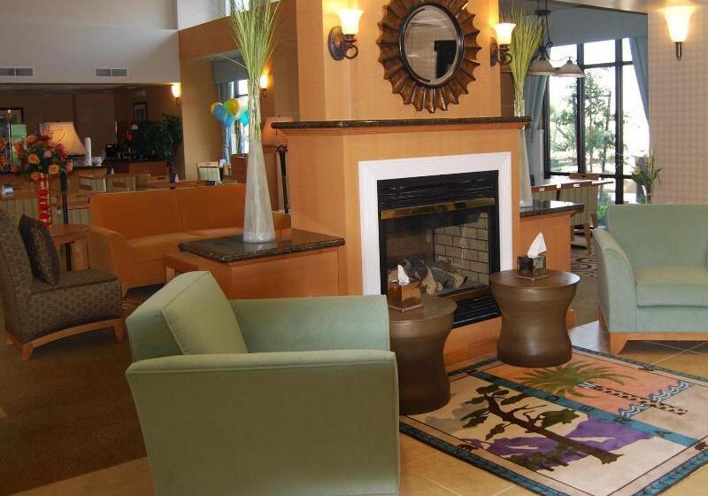 فندق Hampton Inn And Suites Madera