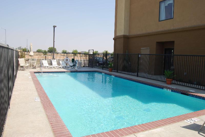 فندق Hampton Inn And Suites Madera