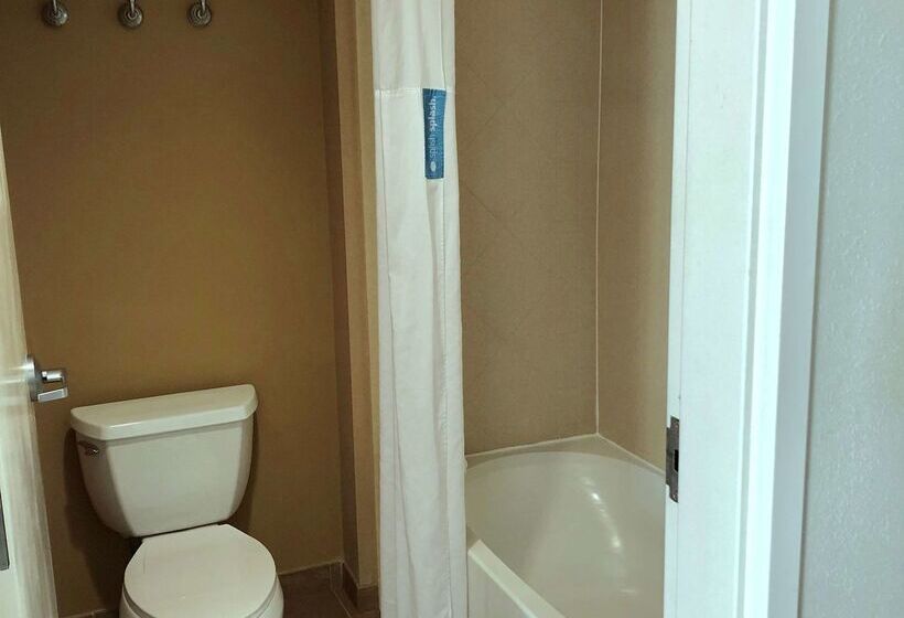 酒店 Hampton Inn & Suites Norfolk Airport