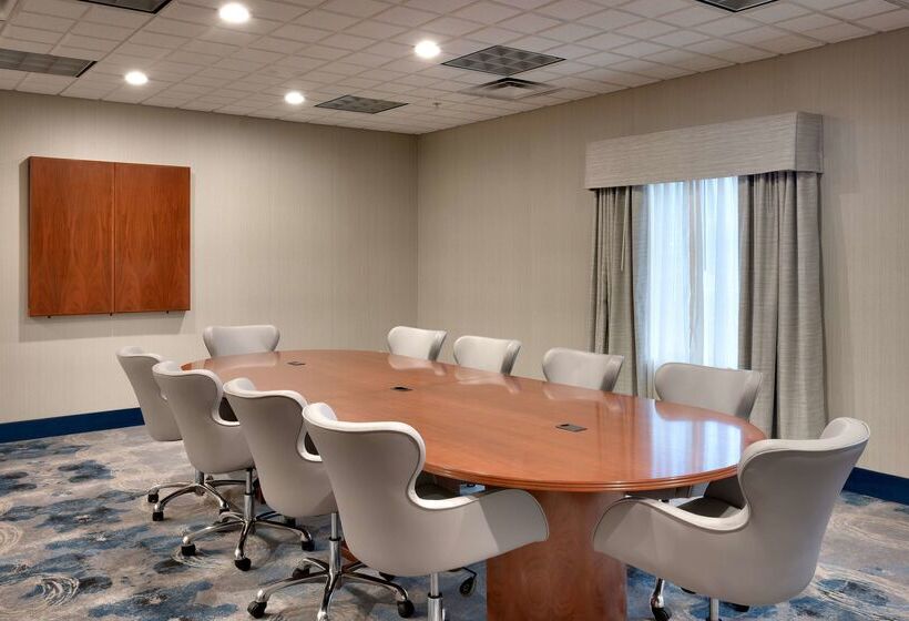 فندق Hampton Inn & Suites Pocatello