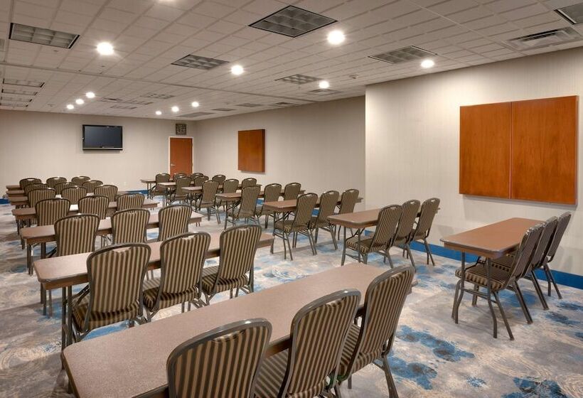 فندق Hampton Inn & Suites Pocatello