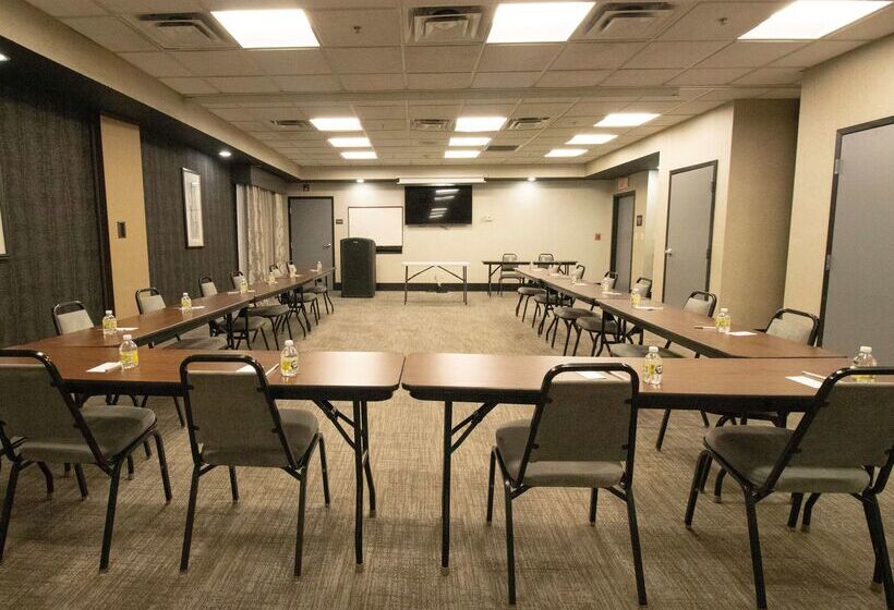 Отель Hampton Inn & Suites Richmond/virginia Center