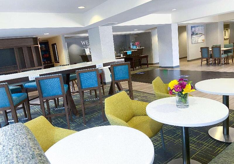 هتل Hampton Inn Carlsbad North San Diego County